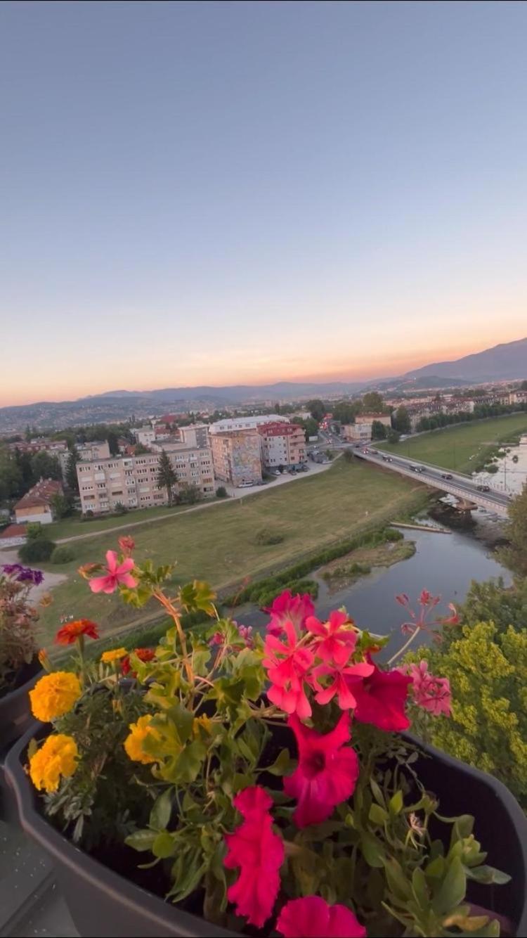 شقة نهر اليجا Saraievo Exterior foto